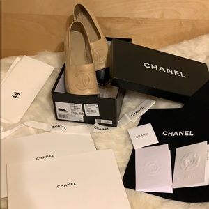 37 Chanel espadrille beige/blk lambskin